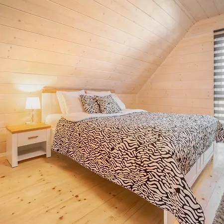 Daglezja Vip Villa *
